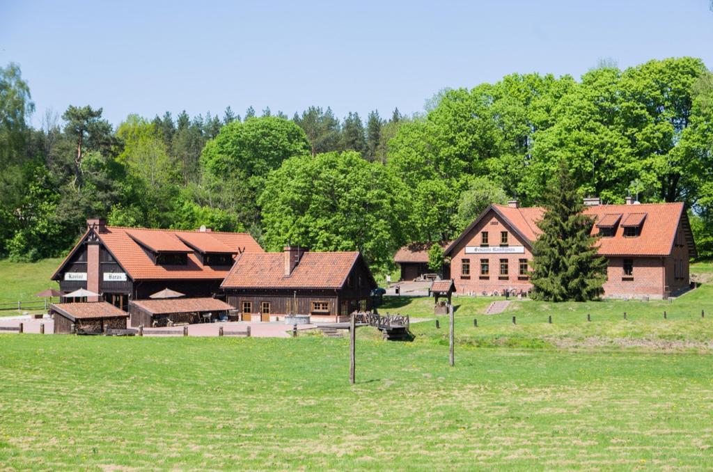 Senasis Rambynas Hotel Lumpenai Екстериор снимка